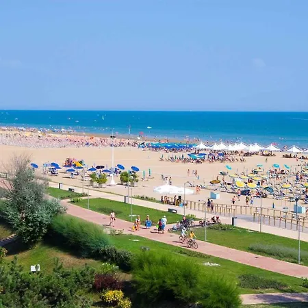 In 24390 Daire Bibione